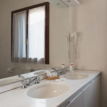 Residenza Ca' Dorin 3*