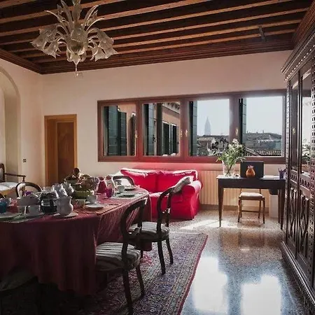Residenza Ca' Dorin 3* Венеция
